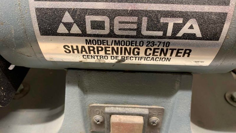 Photo 2 of DELTA SHARPENING CENTER MODEL 23-710