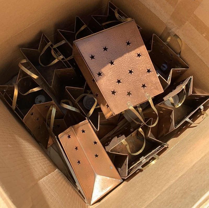 Photo 1 of 10 METAL CHRISTMAS PRESENT ELECTRIC LANTERNS