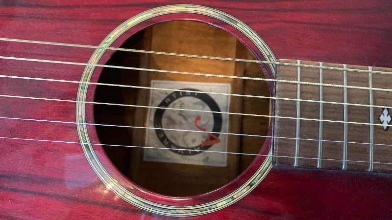 Photo 1 of ALVAREZ ARTIST SERIES 5043 DEEP CRIMSON ACOUSTIC GUITAR AND CASE