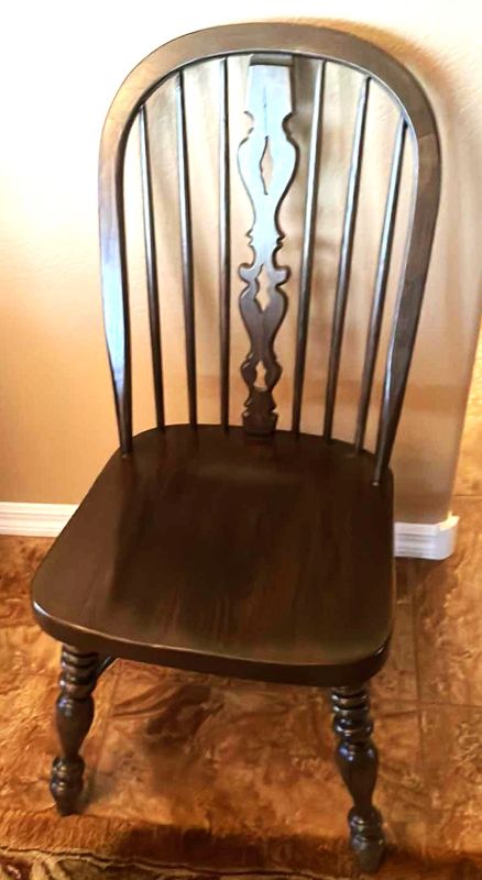 Photo 5 of ETHAN ALLEN ROYAL CHARTER OAK BOWBACK WINDSOR DINING SIDE CHAIR ( SIX AVAILABLE EACH SOLD SEPARATELY)