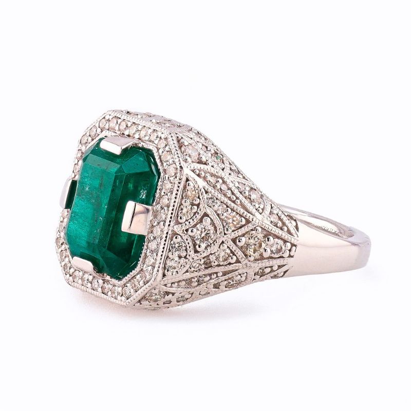 Photo 1 of ORIANNE 3.66ct EMERALD & 0.80ctw DIAMOND PLATINUM RING SIZE 6 3/4,  TOTAL WEIGHT 11.0 Grams WITH APPRAISAL - RN034129
