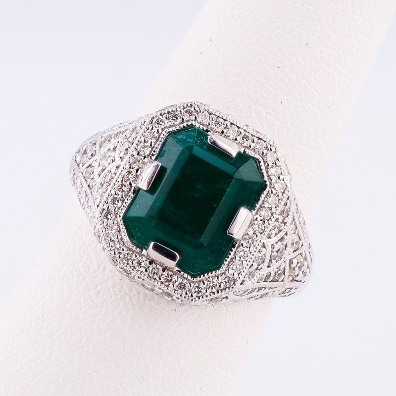 Photo 1 of ORIANNE 3.66ct EMERALD & 0.80ctw DIAMOND PLATINUM RING SIZE 6 3/4,  TOTAL WEIGHT 11.0 Grams WITH APPRAISAL - RN034129
