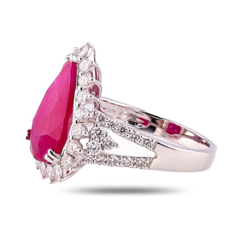 Photo 1 of ORIANNE 6.20ct Ruby and 1.09ctw Diamond Platinum Ring SIZE 7 1/4, WEIGHT OF ITEM: 7.5 grams  WITH APPRAISAL (GIA CERTIFIED) - RN037836
