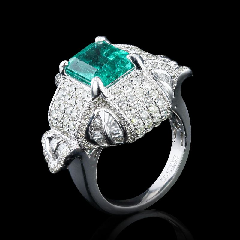 Photo 1 of 3.43ct Emerald and 2.37ctw Diamond Platinum Ring Size 7 with Appraisal RN033726

