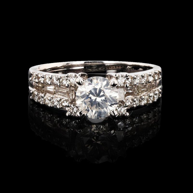 Photo 1 of 1.01ct SI3 CLARITY CENTER Diamond 18K White Gold Ring Size 7 (1.79ctw Diamonds) with Appraisal RN017874

