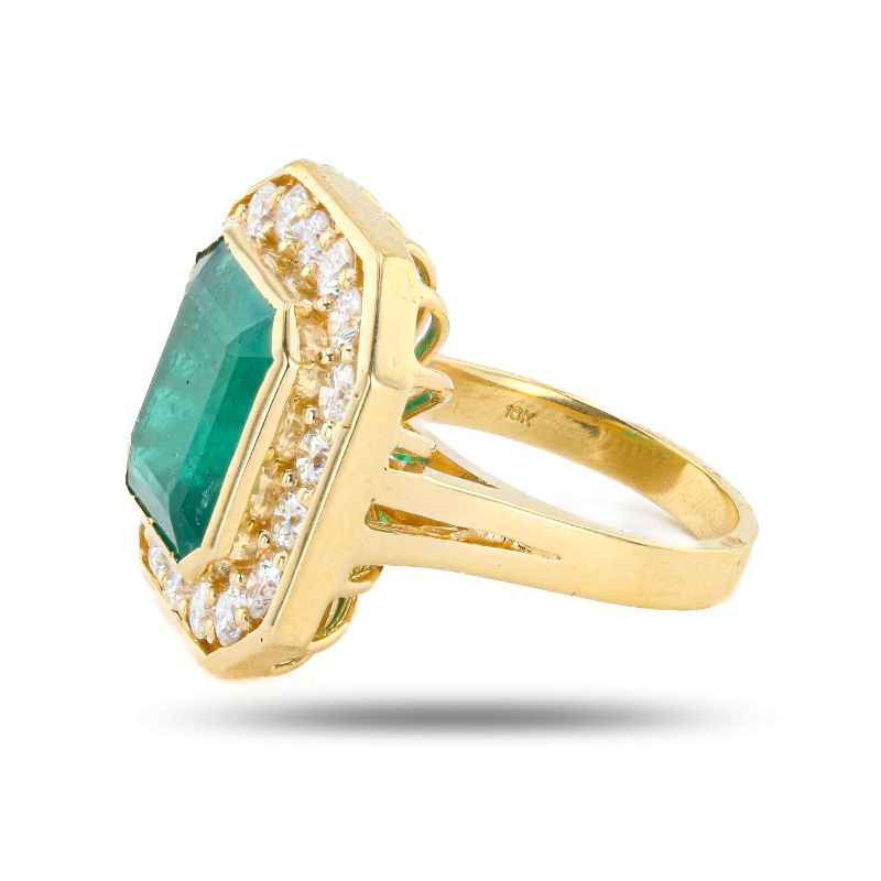 Photo 1 of 7.73ct Emerald and 1.65ctw Diamond 18K Yellow Gold Ring Size 6 1/2 (GIA CERTIFIED) with Appraisal RN031118

