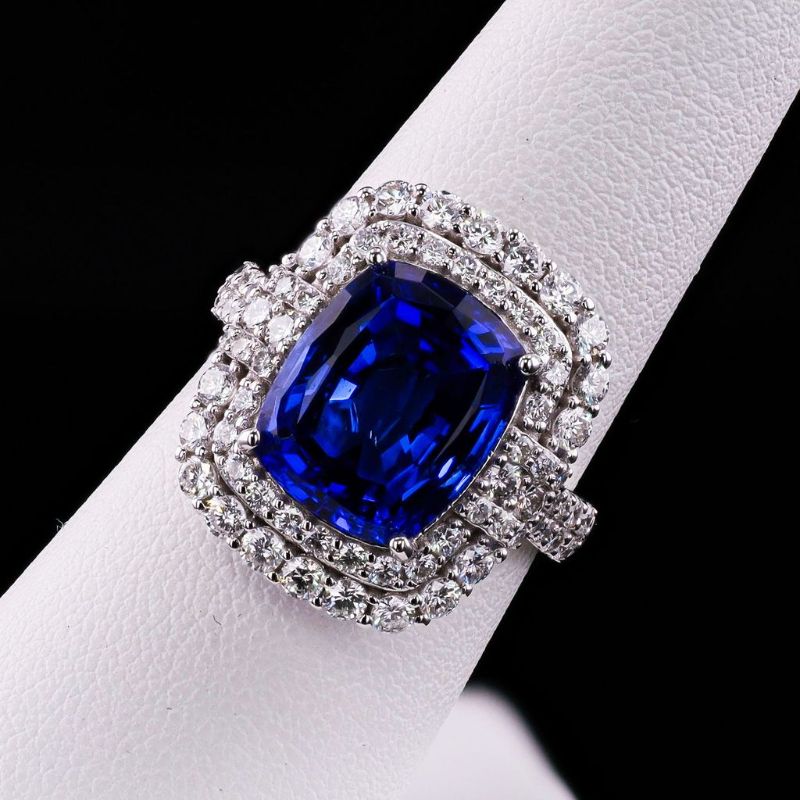 Photo 1 of 6.27ct Tanzanite and 1.41ctw Diamond Platinum Ring Size 7 with Appraisal RN038741