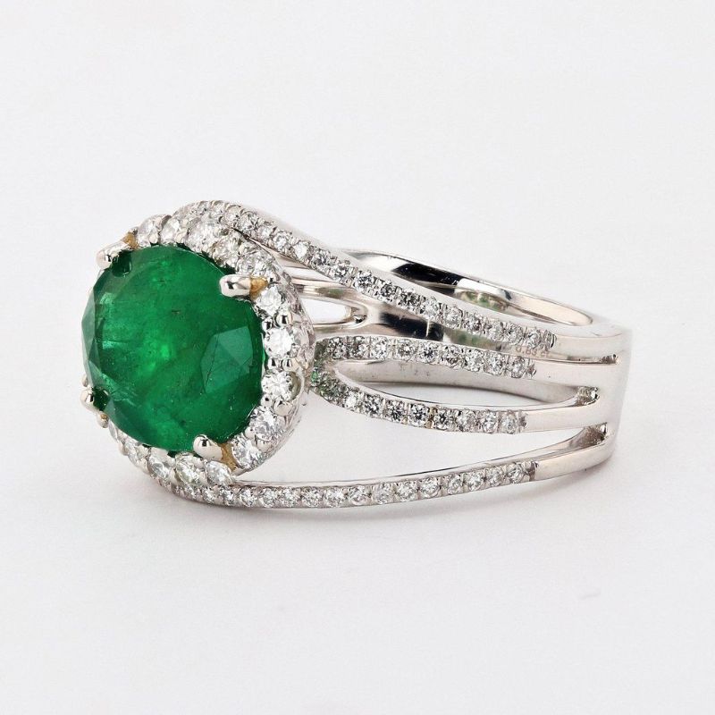 Photo 1 of 3.46ct Emerald and 0.83ctw Diamond Platinum Ring Size 6 3/4 with Appraisal RN028199