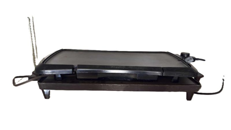 Photo 1 of ELECTRIC SKILLETS