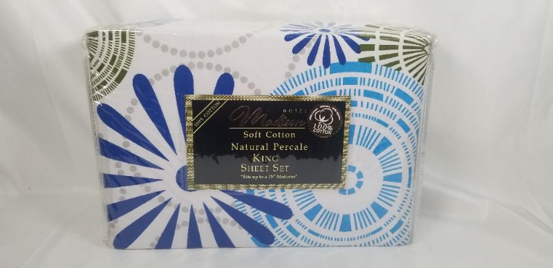 Photo 1 of 100 PERCENT COTTON KING SHEET SET NEW 