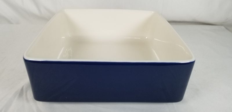 Photo 2 of PORCELAIN CASSEROLE DISH WHITE INSIDE BLUE OUTSIDE 9 X 9 X 3.35H INCHES  NEW 