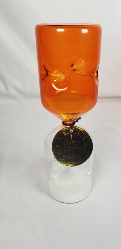 Photo 1 of ORANGE/ CLEAR DIMPLE HOURGLASS 15 MINTUE SAND TIMER 9H INCHES NEW