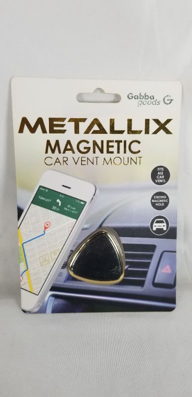 Photo 1 of METALLIX MAGNETIC CAR VENT MOUNT NEW