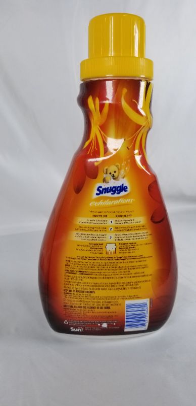 Photo 2 of AMBER WOODS AND HONEYSUCKLE SCENTED FABRIC SOFTENER 50FL OZ 58 LOADS NEW