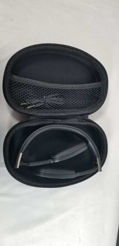 Photo 4 of ROYAL BLUETOOTH STEREO CORDLESS HEADPHONE NOISE ISOLATION CLEAN SMOOTH SOUND LIGHTWEIGHT HANDS-FREE CALLS 2 BLUETOOTH DEVICES CAN BE USED SIMULTANEOUSLY 6-8 HOURS OF LISTENING COLOR (BLACK) NEW IN BOX 