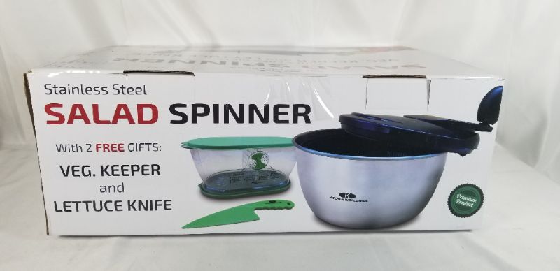 Photo 3 of WORLDWIDE STAINLESS STEEL SALAD SPINNER INCLUDES STAINING BOWL SPIN LID CONTAINER AND SALAD KNIFE NEW IN BOX 