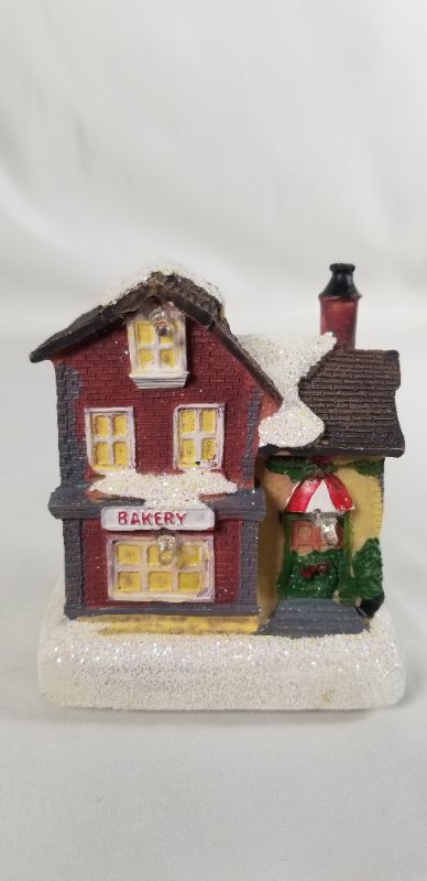 Photo 1 of MINI BAKERY SHOP CHRISTMAS DECOR WITH LED LIGHTS RESIN 3 X 2 X 4H INCHES NEW 