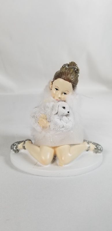 Photo 1 of SITTING BALLERINA RESIN FIGURE 3H INCHES  NEW