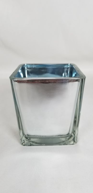 Photo 1 of SILVER SQUARE TEA LIGHT HOLDER WITH SNOWFLAKE DESIGN 2.5 X 2.75.3H INCHES NEW