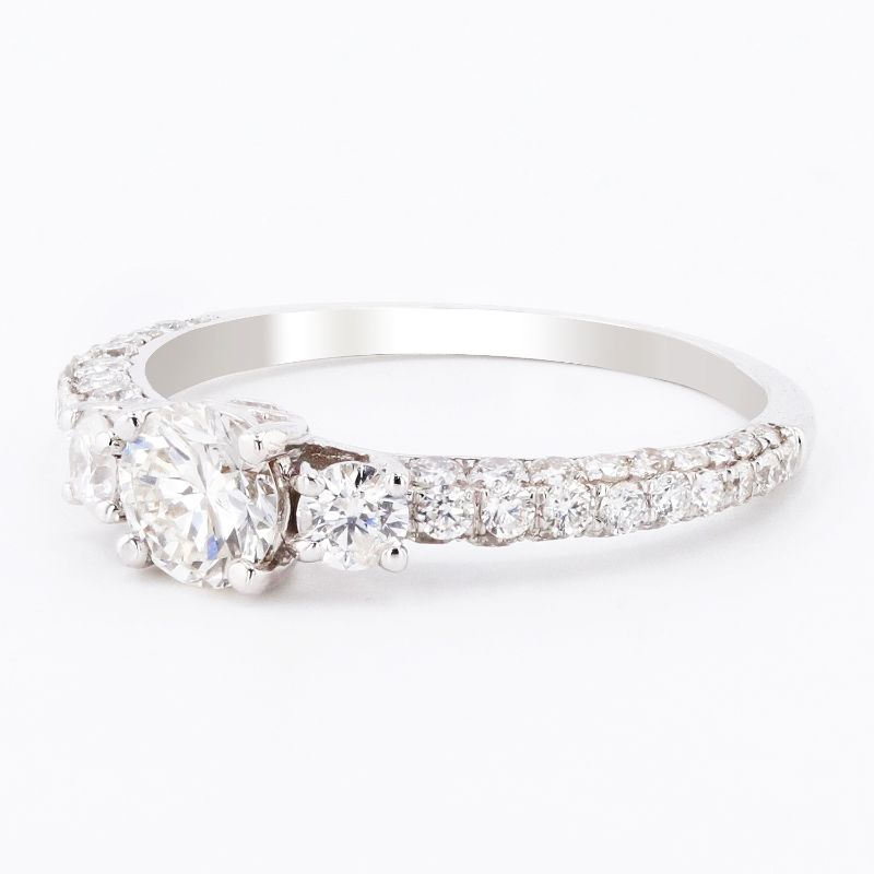 Photo 1 of ORIANNE 0.50ct SI2 CLARITY CENTER DIAMOND 18K WHITE GOLD RING (1.38ctw DIAMONDS) GIA CERTIFIED TOTAL WEIGHT 2.33 g SIZE 6 1/2 WITH APPRAISAL RN019349