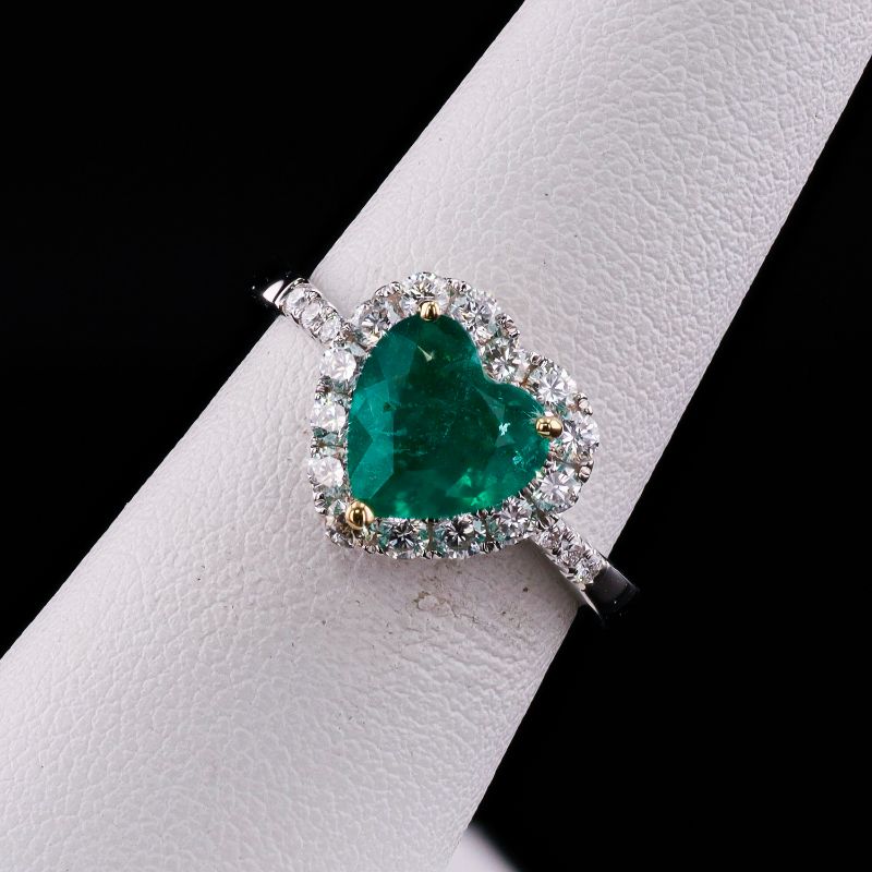 Photo 1 of ORIANNE 1.40ct EMERALD AND 0.57ctw DIAMOND 18K WHITE AND YELLOW GOLD RING TOTAL WEIGHT 5.1 g SIZE 6 1/2 WITH APPRISAL RN038820