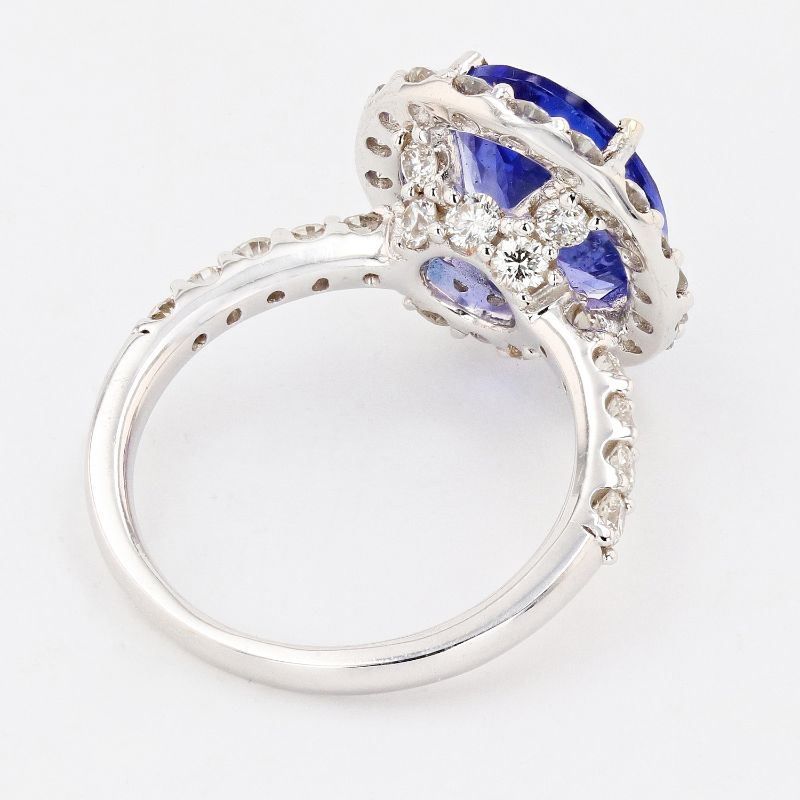 Photo 1 of ORIANNE 4.77ct TANZANITE AND 1.71ctw DIAMOND 18K WHITE GOLD RING, TOTAL WEIGHT OF RING 6.06 g SIZE 6 3/4 WITH APPRAISAL  RN017310
