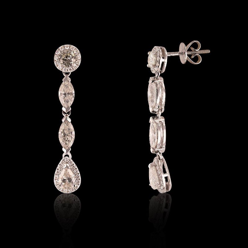 Photo 1 of ORIANNE 4.01ctw DIAMOND 18K WHITE GOLD DANGLE EARRINGS TOTAL WEIGHT 6.0 g WITH APPRAISAL ER004861