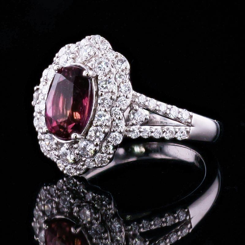 Photo 1 of ORIANNE 1.87ct PURPLE PINK SAPPHIRE AND  0.84ctw DIAMOND PLATINUM RING TOTAL WEIGHT  7.8 g  (GIA CERTIFIED) SIZE 6 3/4 WITH APPRAISAL RN034901