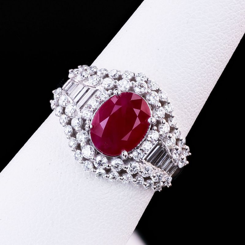 Photo 1 of ORIANNE 2.58ct BURMESE RUBY AND 1.28ctw DIAMOND PLATINUM RING (GIA CERTIFIED) TOTAL WEIGHT 8.5 g SIZE 6 3/4 WITH APPRAISAL RN038837