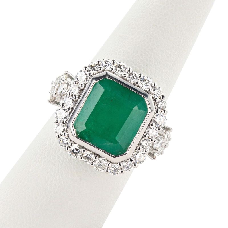 Photo 1 of ORIANNE 8.77ct EMERALD AND 1.91ctw DIAMOND PLATINUM RING (GIA CERTIFIED), TOTAL WEIGHT 2.3g SIZE 6 3/4 WITH APPRAISAL RN035058