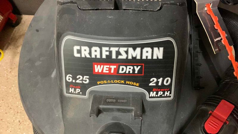 Photo 1 of CRAFTSMAN 6.2 H.P. WET/DRY VACUUM