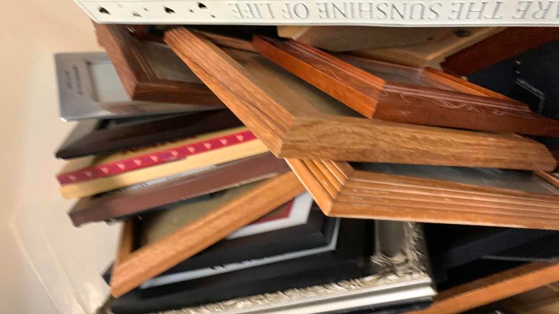 Photo 1 of TOTE OF PICTURE FRAMES