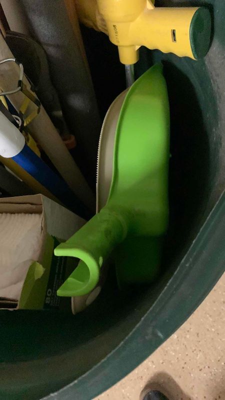 Photo 1 of CONTAINER OF CLEANING TOOLS