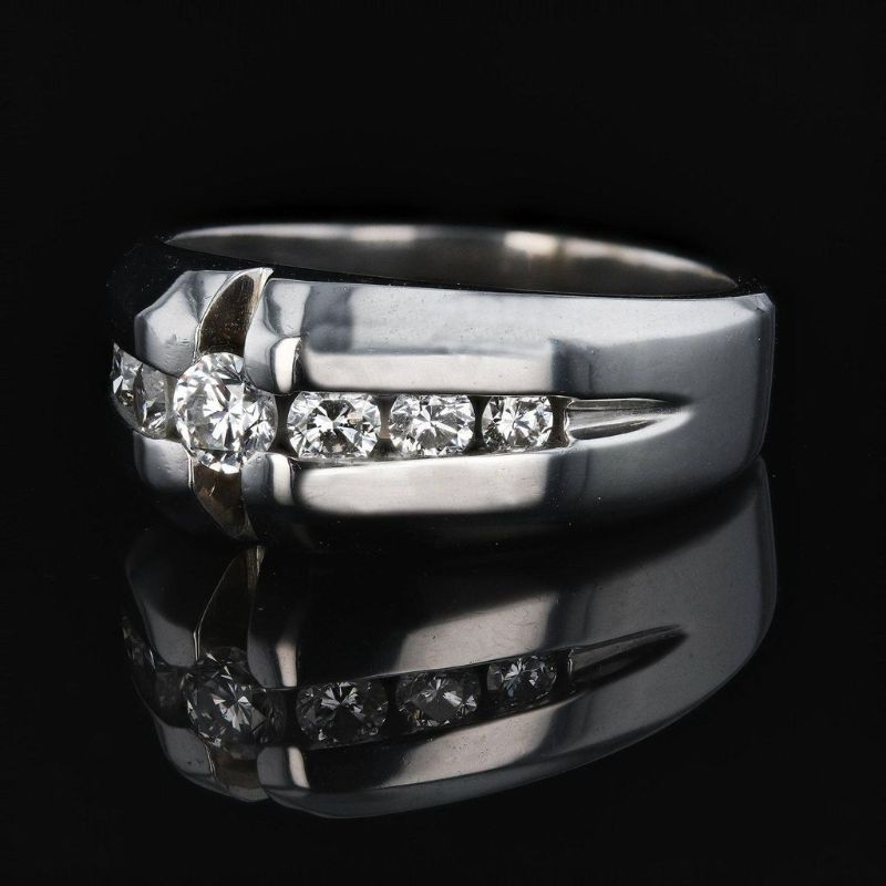 Photo 1 of ORIANNE 0.73ctw Diamond 14KT White Gold Ring size 7 with Appraisal RN020527