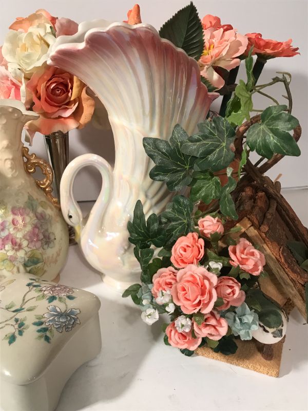 Photo 2 of VINTAGE VASE & FLORAL DECOR & MORE