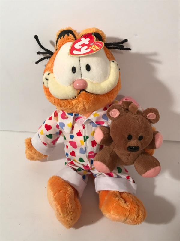 Photo 2 of NWT 2004 TY BEANIE BABIES - GARFIELD  
