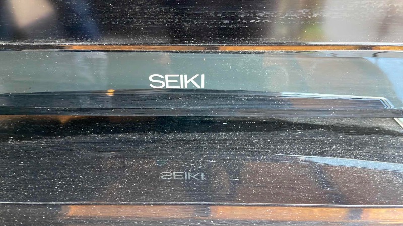 Photo 5 of SEIKI 30” TV