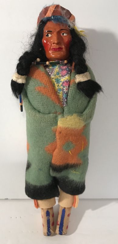 Photo 2 of VINTAGE SKOOKUM NATIVE AMERICAN STYLE DOLL 10.5”
& CHILD DOLL