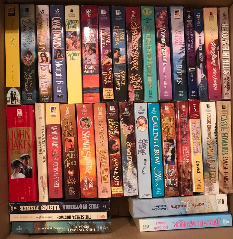 Photo 2 of ASSORTED PAPERBACK BOOKS -LARGE LOT