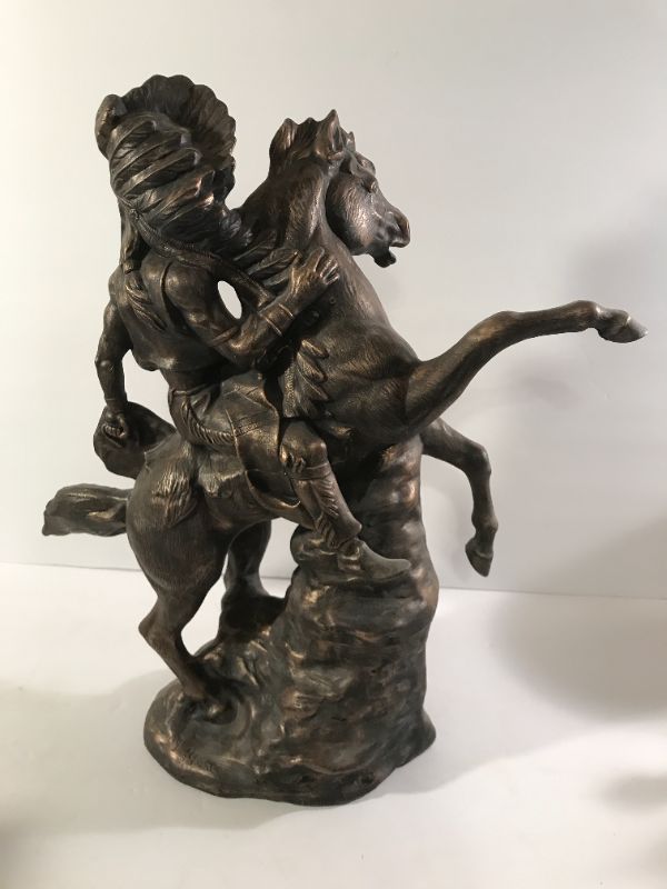 Photo 1 of NATIVE AMERICAN VINTAGE PORCELAIN LEN STATUE H-14'