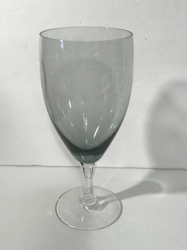 Photo 2 of SET OF 12 SMOKE GREY
WINES GLASSES