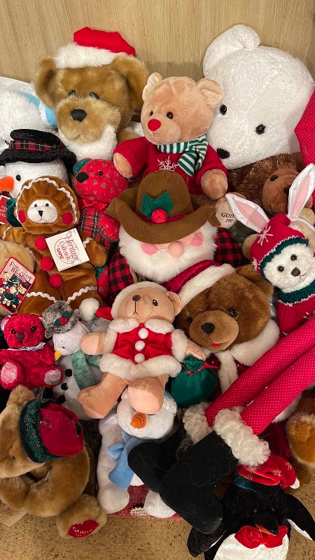 Photo 3 of CHRISTMAS BEARS SOME VINTAGE, GUND , HALLMARK, DAN DEE , HERITAGE AND MANY MORE