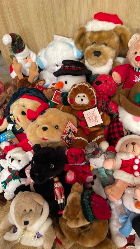 Photo 5 of CHRISTMAS BEARS SOME VINTAGE, GUND , HALLMARK, DAN DEE , HERITAGE AND MANY MORE