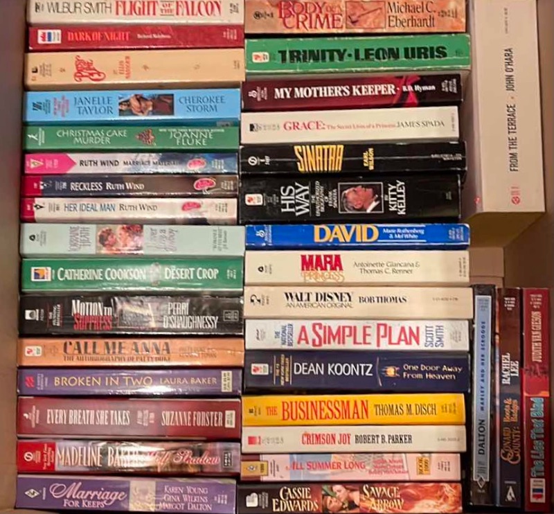 Photo 2 of PAPERBACK BOOKS- LARGE ASSORTMENT