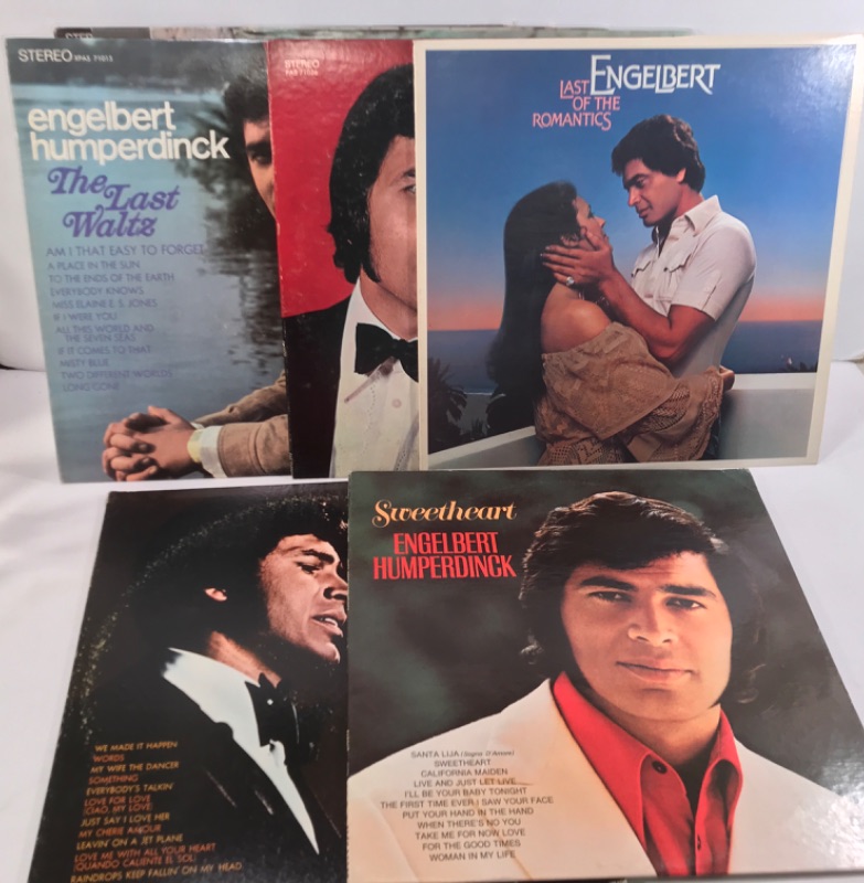 Photo 4 of ENGELBERT HUMPERDINCK
VINYL ALBUMS LARGE LOT ~ NOT ALL PHOTOGRAPHED 