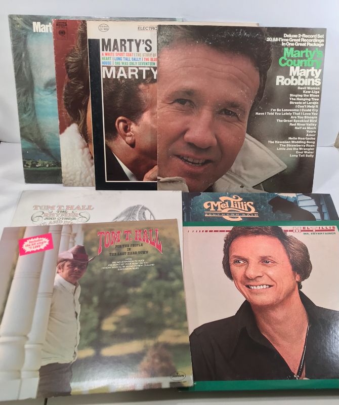 Photo 1 of THE STATLER BROS.
TOM HALL & CHARLIE PRIDE ALBUMS 
OVER 20 ITEMS