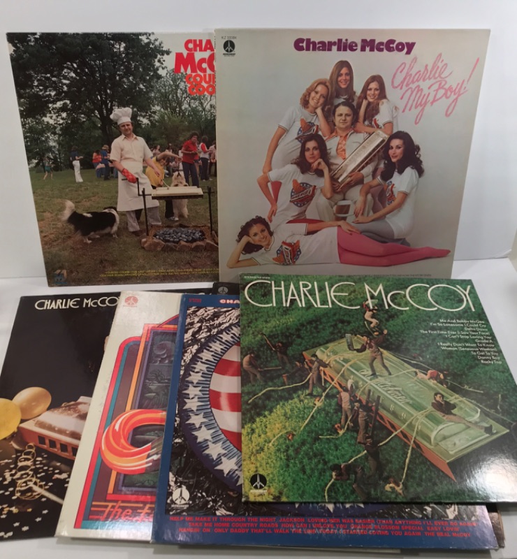 Photo 3 of MEL TILLIS, ROY CLARK, CHARLIE MCCOY,SLIM WHITMAN & CONWAY TWITTY ALBUMS
OVER 20