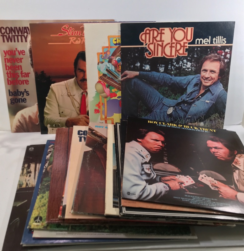 Photo 1 of MEL TILLIS, ROY CLARK, CHARLIE MCCOY,SLIM WHITMAN & CONWAY TWITTY ALBUMS
OVER 20