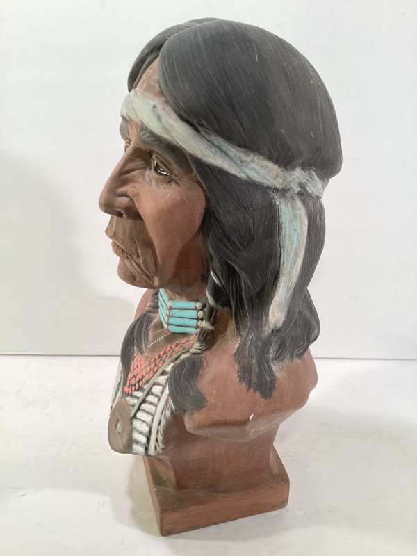 Photo 4 of VINTAGE NATIVE AMERICAN INDIAN HEAD HAND MADE POTTERY H-9”