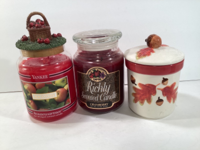 Photo 4 of ASSORTMENT OF CANDLES WITH VARIOUS SCENTS. LOT OF 13